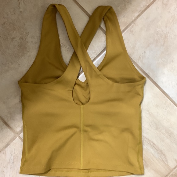 Girlfriend Collective - Zoe Superstretch Tank Top - Picture 4 of 5